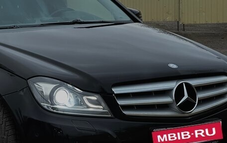 Mercedes-Benz C-Класс, 2011 год, 1 320 000 рублей, 1 фотография