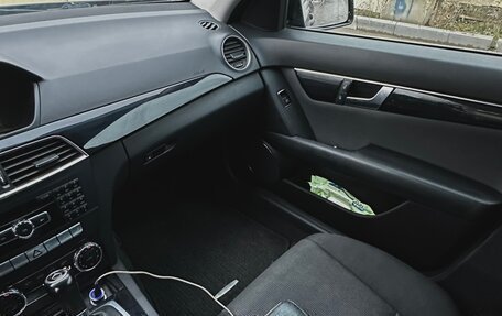 Mercedes-Benz C-Класс, 2011 год, 1 320 000 рублей, 9 фотография