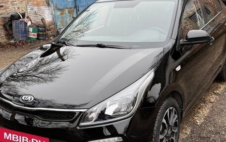 KIA Rio IV, 2019 год, 1 450 000 рублей, 3 фотография