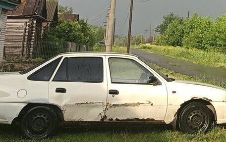 Daewoo Nexia I рестайлинг, 2010 год, 70 000 рублей, 8 фотография