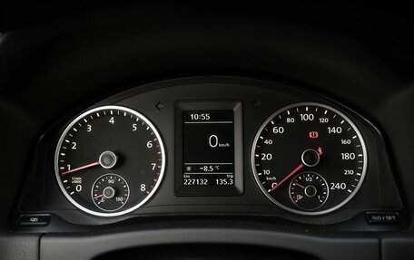 Volkswagen Tiguan I, 2010 год, 880 000 рублей, 16 фотография