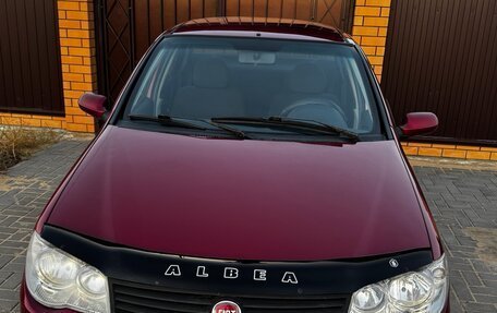 Fiat Albea I рестайлинг, 2010 год, 400 000 рублей, 3 фотография