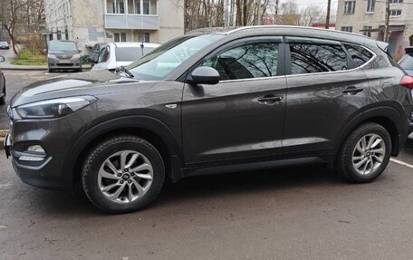 Hyundai Tucson III, 2018 год, 2 000 000 рублей, 5 фотография