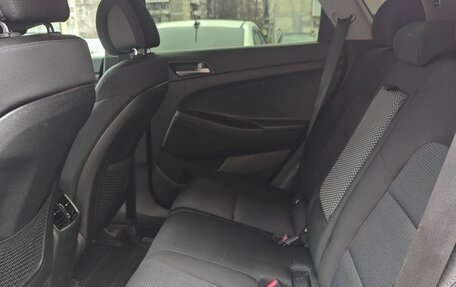 Hyundai Tucson III, 2018 год, 2 000 000 рублей, 7 фотография