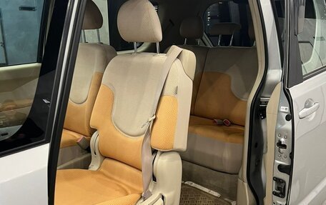 Toyota Porte II, 2005 год, 500 000 рублей, 7 фотография