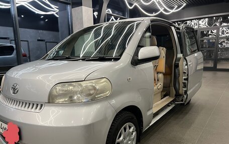 Toyota Porte II, 2005 год, 500 000 рублей, 8 фотография