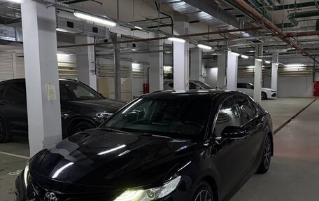 Toyota Camry, 2021 год, 2 950 000 рублей, 3 фотография