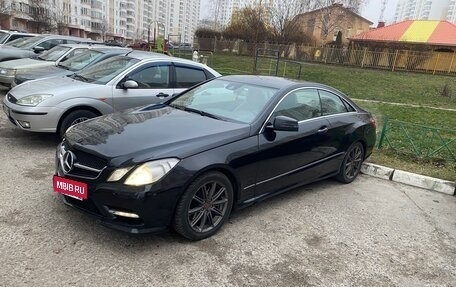 Mercedes-Benz E-Класс, 2012 год, 1 170 000 рублей, 2 фотография