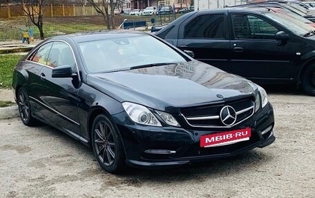 Mercedes-Benz E-Класс, 2012 год, 1 170 000 рублей, 4 фотография