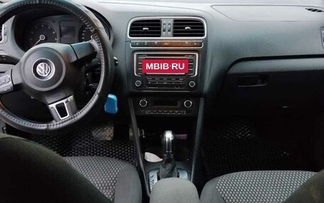 Volkswagen Polo VI (EU Market), 2013 год, 680 000 рублей, 17 фотография