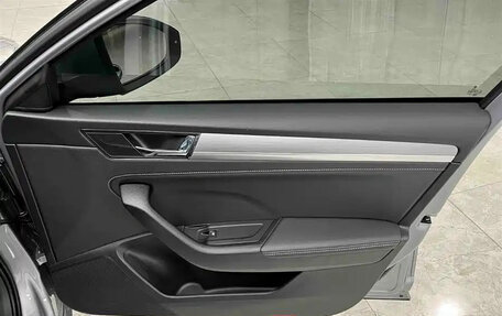 Skoda Superb III рестайлинг, 2025 год, 2 400 155 рублей, 20 фотография