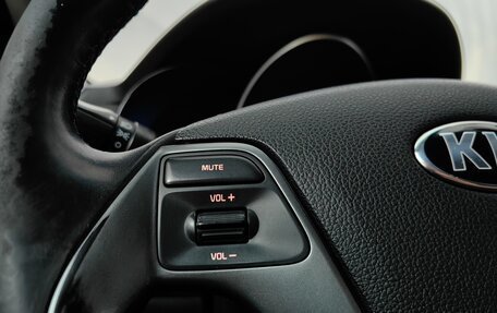 KIA Rio III рестайлинг, 2015 год, 898 000 рублей, 17 фотография