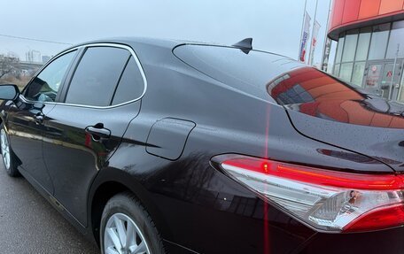 Toyota Camry, 2021 год, 2 900 000 рублей, 9 фотография