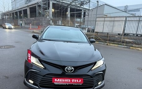 Toyota Camry, 2021 год, 2 900 000 рублей, 7 фотография