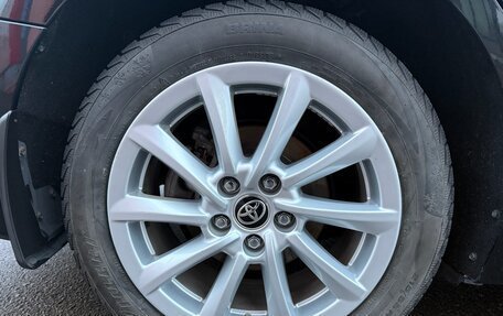 Toyota Camry, 2021 год, 2 900 000 рублей, 21 фотография