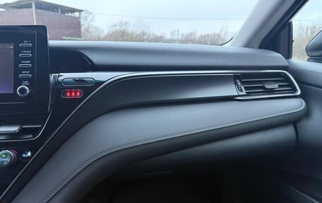 Toyota Camry, 2021 год, 2 900 000 рублей, 13 фотография