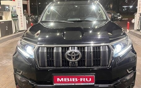Toyota Land Cruiser Prado 150 рестайлинг 2, 2019 год, 4 500 000 рублей, 1 фотография