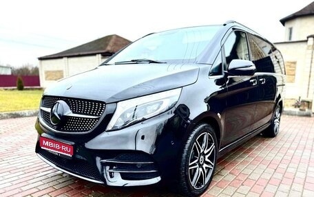 Mercedes-Benz V-Класс, 2021 год, 6 990 000 рублей, 1 фотография