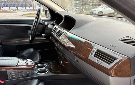 BMW 7 серия, 2001 год, 1 590 000 рублей, 25 фотография