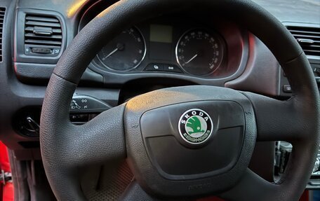 Skoda Fabia II, 2011 год, 440 000 рублей, 6 фотография