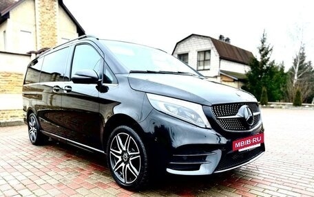 Mercedes-Benz V-Класс, 2021 год, 6 990 000 рублей, 5 фотография