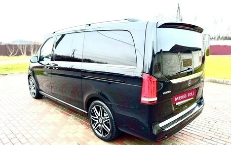 Mercedes-Benz V-Класс, 2021 год, 6 990 000 рублей, 2 фотография