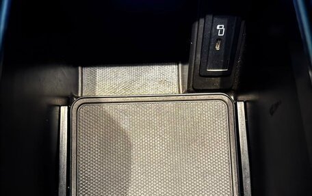 Mercedes-Benz V-Класс, 2021 год, 6 990 000 рублей, 18 фотография