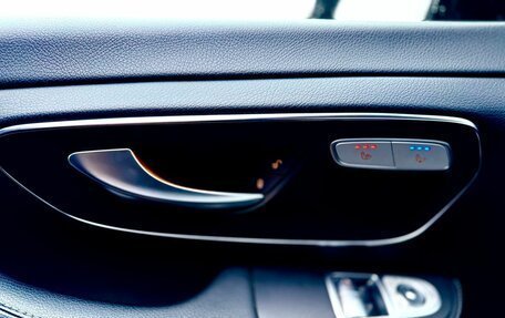 Mercedes-Benz V-Класс, 2021 год, 6 990 000 рублей, 25 фотография