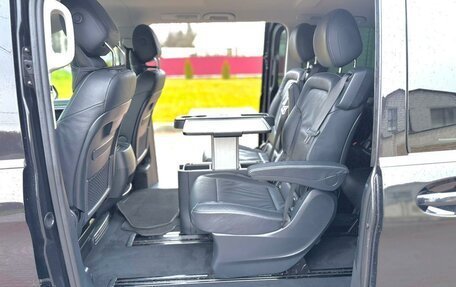 Mercedes-Benz V-Класс, 2021 год, 6 990 000 рублей, 27 фотография