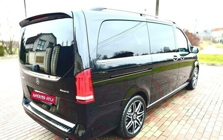 Mercedes-Benz V-Класс, 2021 год, 6 990 000 рублей, 26 фотография