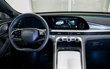 CheryExeed TXL, 2024 год, 3 800 000 рублей, 11 фотография