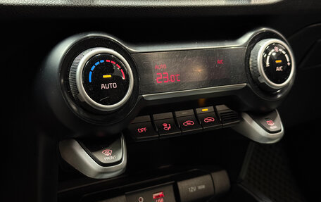 KIA Rio IV, 2018 год, 1 284 000 рублей, 17 фотография