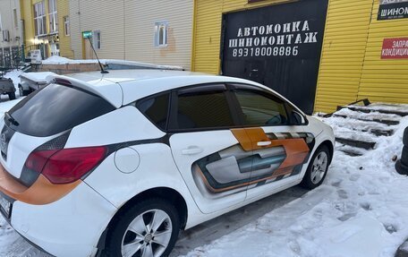 Opel Astra J, 2011 год, 550 000 рублей, 3 фотография