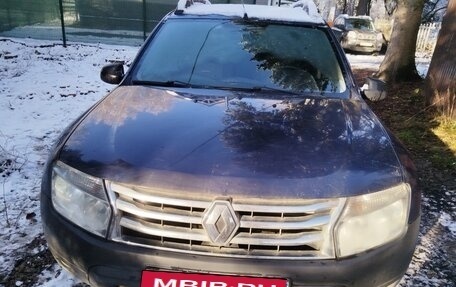 Renault Duster I рестайлинг, 2014 год, 750 000 рублей, 1 фотография