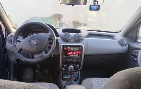 Renault Duster I рестайлинг, 2014 год, 750 000 рублей, 2 фотография