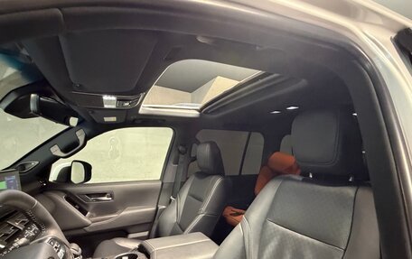 Toyota Land Cruiser, 2022 год, 11 800 000 рублей, 11 фотография