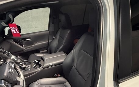 Toyota Land Cruiser, 2022 год, 11 800 000 рублей, 12 фотография