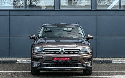 Volkswagen Tiguan II, 2017 год, 2 399 000 рублей, 1 фотография