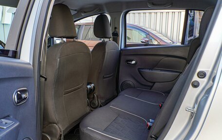 Renault Sandero II рестайлинг, 2019 год, 1 100 000 рублей, 11 фотография