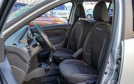 Renault Sandero II рестайлинг, 2019 год, 1 100 000 рублей, 10 фотография