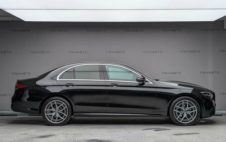 Mercedes-Benz E-Класс, 2021 год, 5 797 000 рублей, 5 фотография