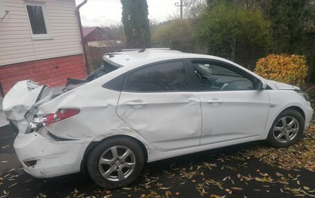 Hyundai Solaris II рестайлинг, 2012 год, 267 500 рублей, 4 фотография