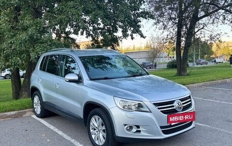 Volkswagen Tiguan I, 2010 год, 1 250 000 рублей, 2 фотография
