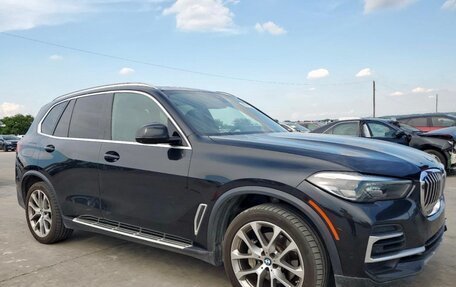 BMW X5, 2022 год, 3 500 000 рублей, 2 фотография