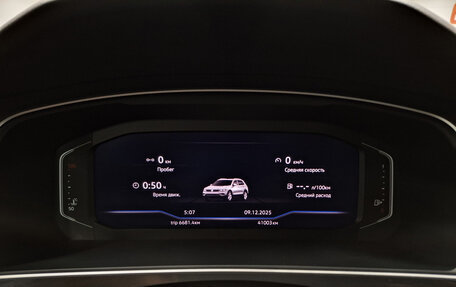 Volkswagen Tiguan II, 2020 год, 3 570 000 рублей, 16 фотография