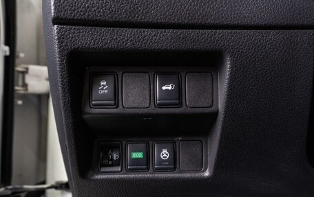 Nissan X-Trail, 2019 год, 2 335 000 рублей, 14 фотография