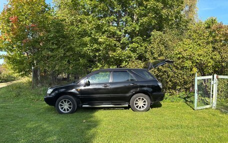 Lexus RX IV рестайлинг, 2002 год, 740 000 рублей, 2 фотография