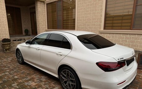 Mercedes-Benz E-Класс, 2021 год, 4 250 000 рублей, 8 фотография