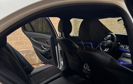 Mercedes-Benz E-Класс, 2021 год, 4 250 000 рублей, 12 фотография