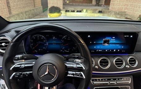 Mercedes-Benz E-Класс, 2021 год, 4 250 000 рублей, 14 фотография